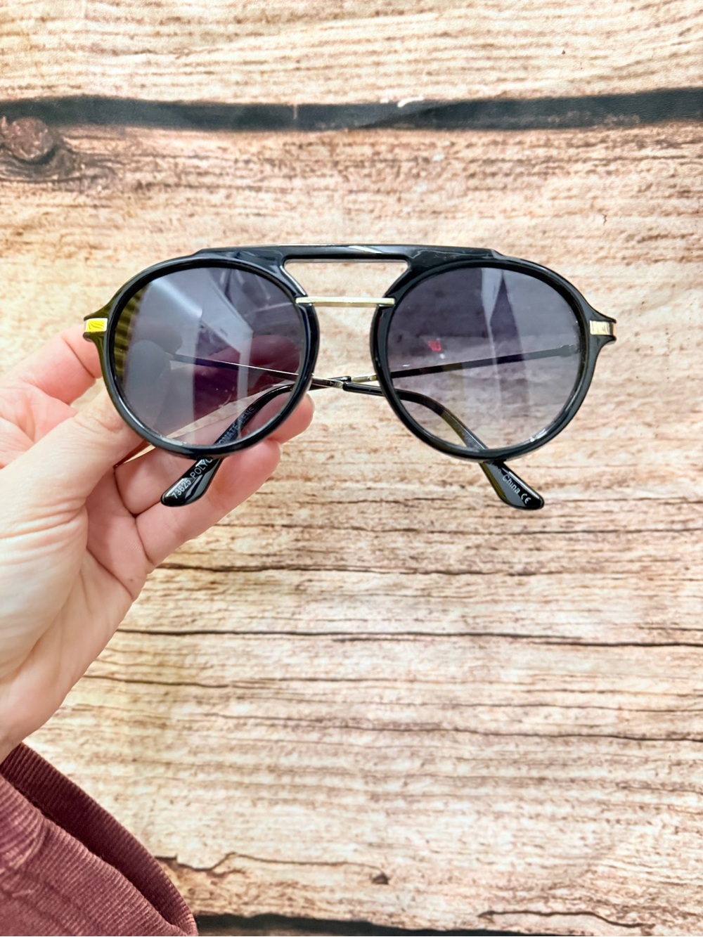 Round Black Sunglasses with Double Bridge